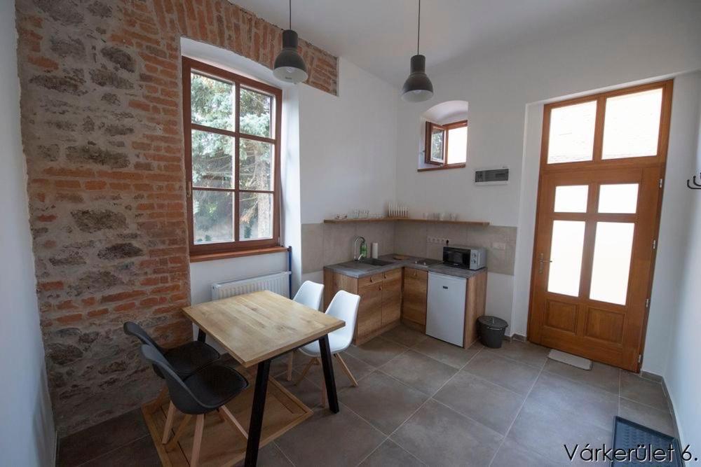 Varkeruelet 6 Apartman Sárvár Exteriör bild