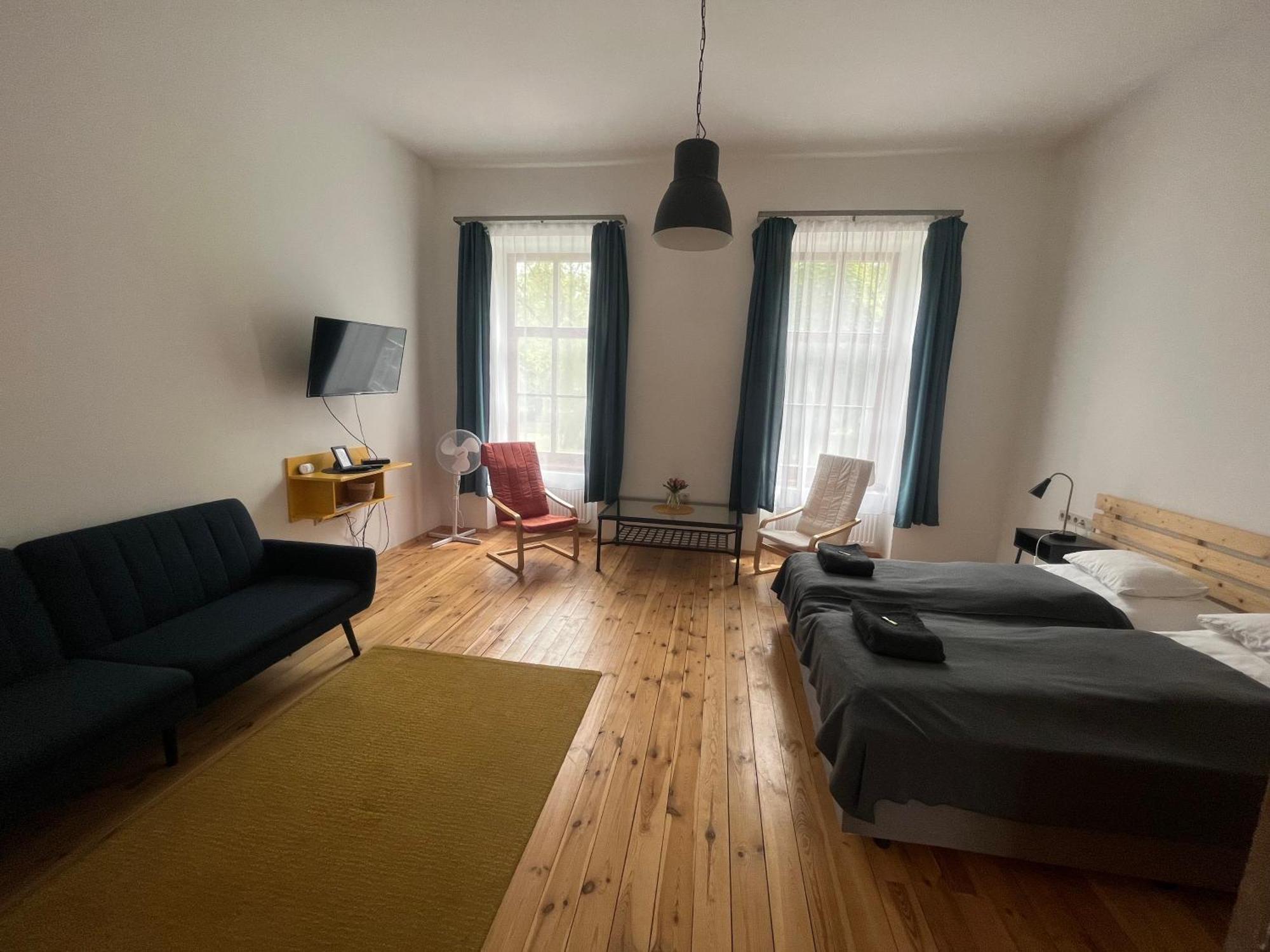 Varkeruelet 6 Apartman Sárvár Exteriör bild